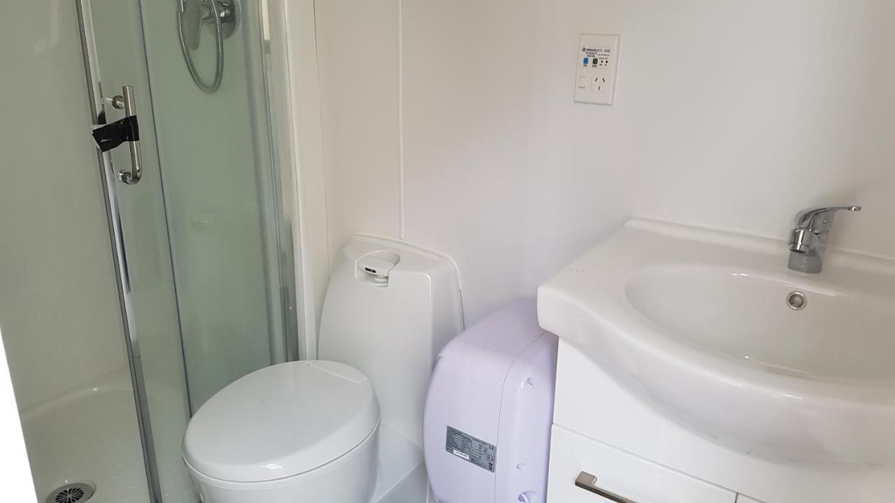 דירות Kuratau Lakeview Studio Cabin מראה חיצוני תמונה
